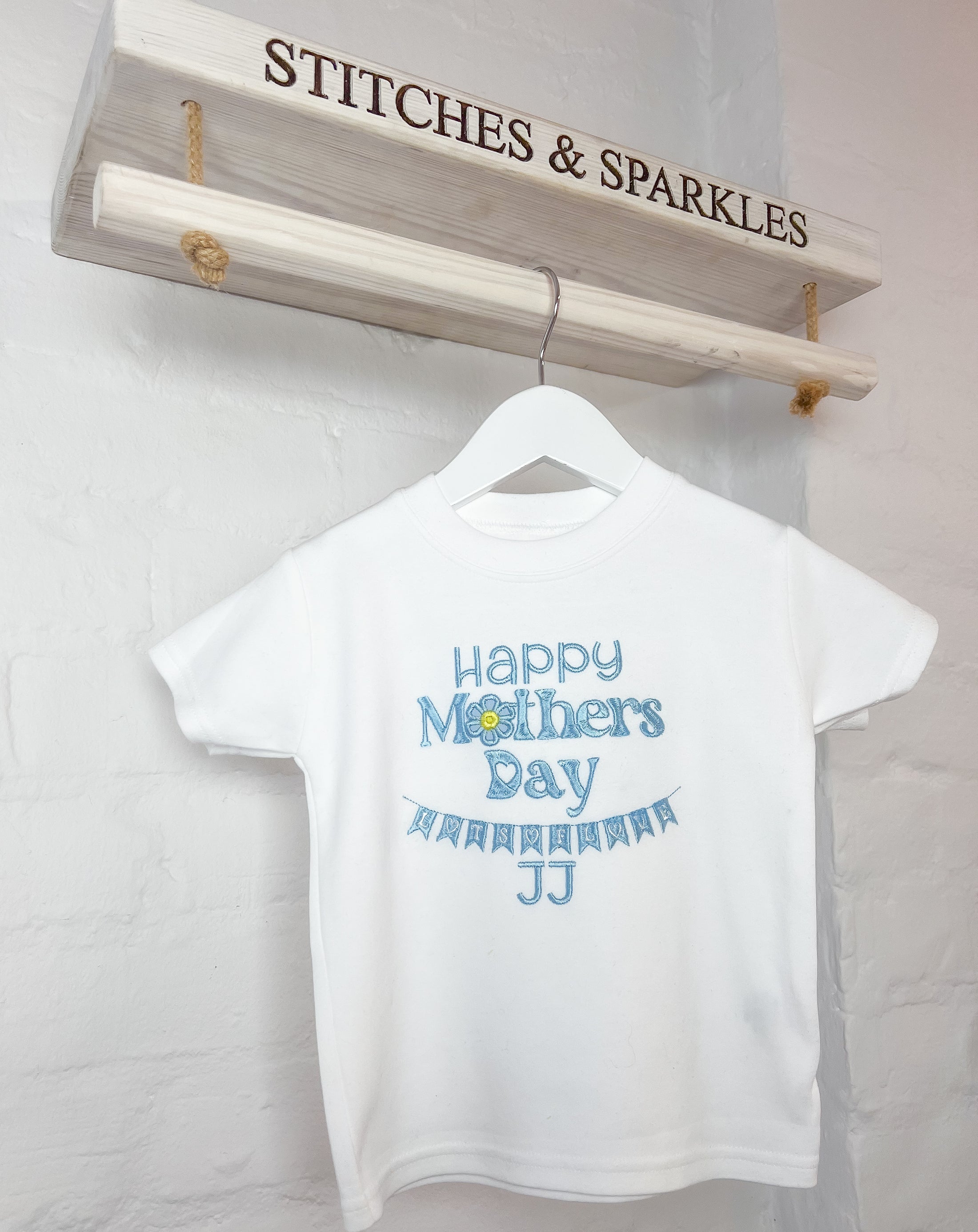 First / Happy Mothers Day Daisy - T-shirt